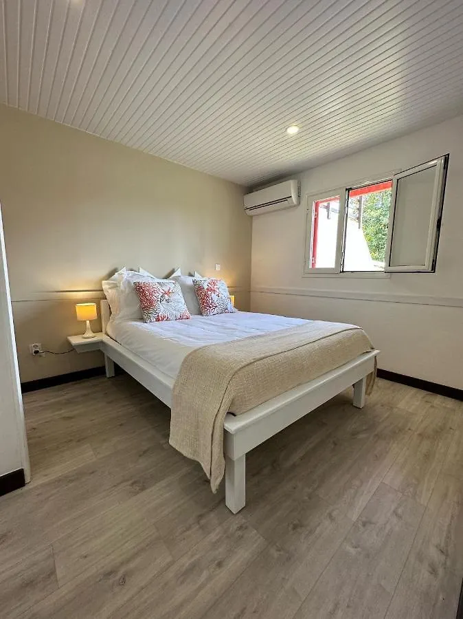 Apartment Jardin Sur Mer Terre-De-Haut
